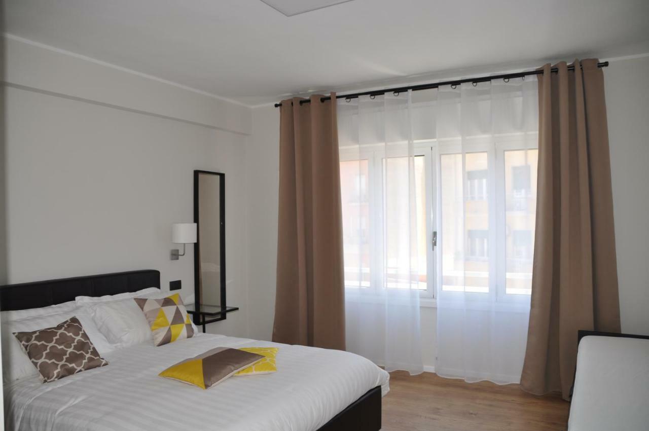 Eva Luxury Rooms 卡利亚里 外观 照片