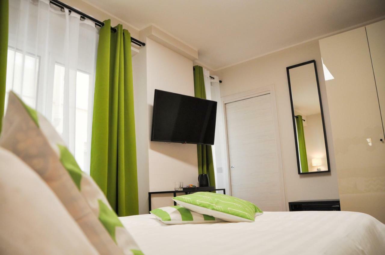 Eva Luxury Rooms 卡利亚里 外观 照片